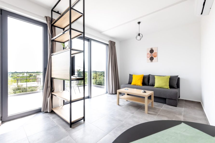 B2 Green · Pagani Green – Luxury Maisonette B2